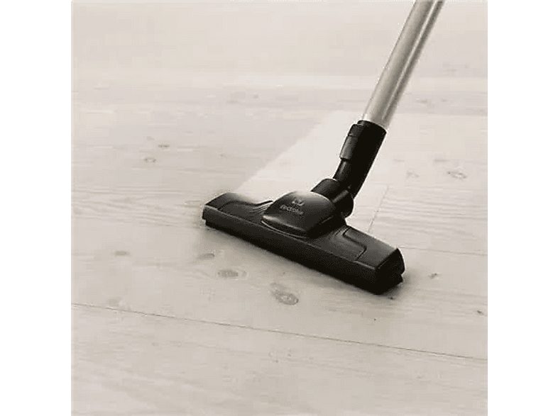 1:aspirador-con-bolsa-electrolux-pd82-4mb-600-w-potencia-de-succion-500-w-deposito-35-l-azul-negro-1.jpg|2:aspirador-con-bolsa-electrolux-pd82-4mb-600-w-potencia-de-succion-500-w-deposito-35-l-azul-negro-2.jpg|3:aspirador-con-bolsa-electrolux-pd82-4mb-600