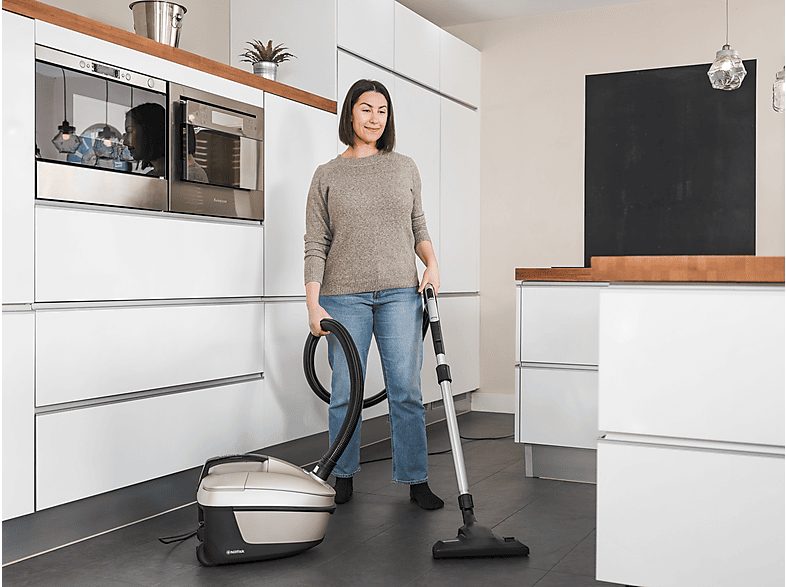 1:aspirador-con-bolsa-nilfisk-128350552-650-w-potencia-de-succion-280-airwatt-deposito-36-l-champagne-1.jpg|2:aspirador-con-bolsa-nilfisk-128350552-650-w-potencia-de-succion-280-airwatt-deposito-36-l-champagne-2.jpg|3:aspirador-con-bolsa-nilfisk-128350552