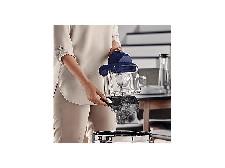 1:aspirador-sin-bolsa-aeg-lx7-2-db-p-750-w-deposito-14-l-azul-gris-1.jpg|2:aspirador-sin-bolsa-aeg-lx7-2-db-p-750-w-deposito-14-l-azul-gris-2.jpg|3:aspirador-sin-bolsa-aeg-lx7-2-db-p-750-w-deposito-14-l-azul-gris-3.jpg|4:aspirador-sin-bolsa-aeg-lx7-2-db-p