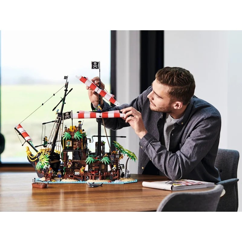 1:lego-21322-piratas-de-bahia-barracuda-1.jpg|2:lego-21322-piratas-de-bahia-barracuda-2.jpg|3:lego-21322-piratas-de-bahia-barracuda-3.jpg|4:lego-21322-piratas-de-bahia-barracuda-4.jpg|5:lego-21322-piratas-de-bahia-barracuda-5.jpg|6:lego-21322-piratas-de-b