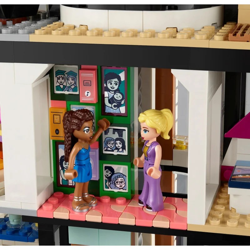 1:lego-42639-mansion-moderna-de-andrea-1.jpg|2:lego-42639-mansion-moderna-de-andrea-2.jpg|3:lego-42639-mansion-moderna-de-andrea-3.jpg|4:lego-42639-mansion-moderna-de-andrea-4.jpg|5:lego-42639-mansion-moderna-de-andrea-5.jpg|6:lego-42639-mansion-moderna-d