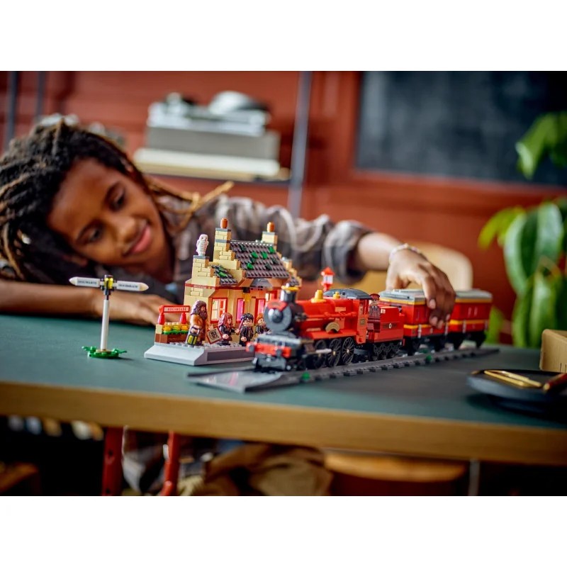 1:lego-76423-expreso-de-hogwarts-y-estacion-de-hogsmeade-1.jpg|2:lego-76423-expreso-de-hogwarts-y-estacion-de-hogsmeade-2.jpg|3:lego-76423-expreso-de-hogwarts-y-estacion-de-hogsmeade-3.jpg|4:lego-76423-expreso-de-hogwarts-y-estacion-de-hogsmeade-4.jpg|5:l